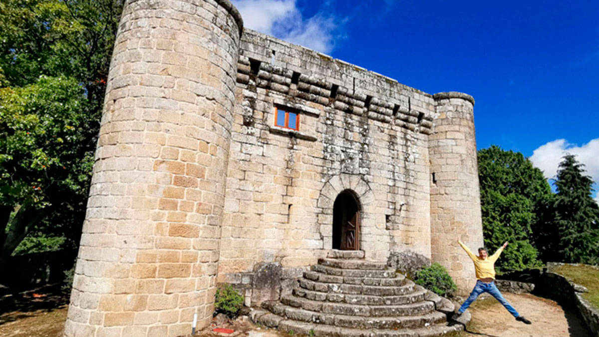 El castillo de Sobroso, el castillo “camuflado” en el interior de Pontevedra